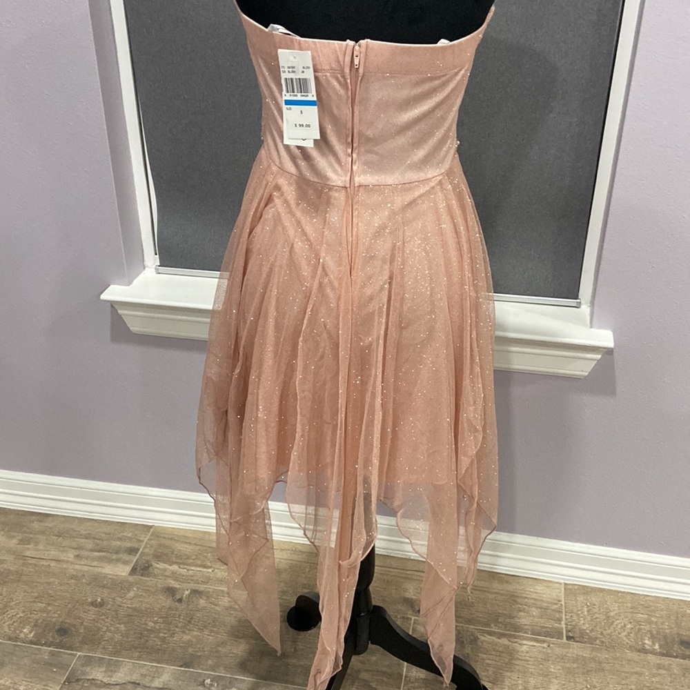 Strapless dress ๐ - Picture 4 of 6